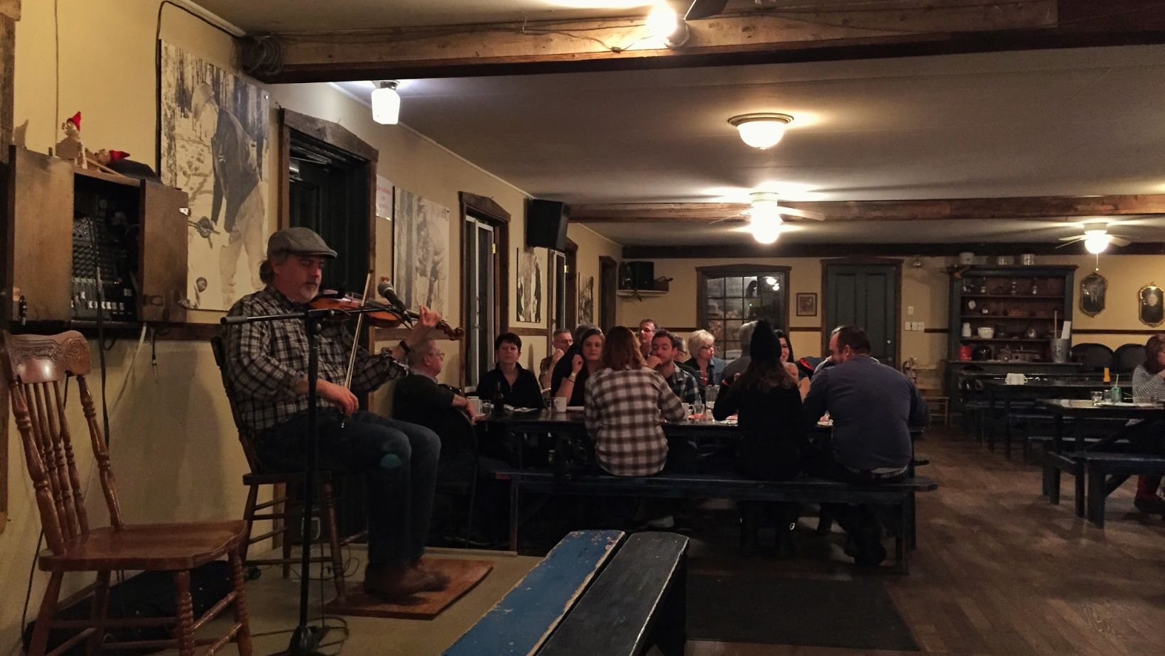 Folk music at a sugar shack in Quebec